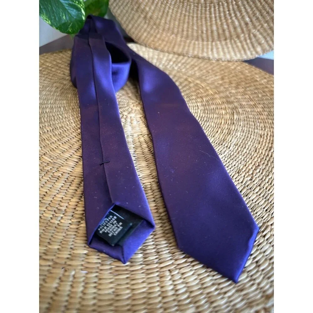 J Ferrar purple men’s tie